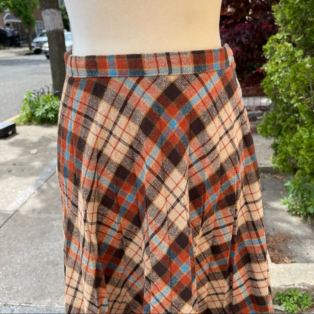 Vintage Women's Velvet A-Line skirt - Picture 2 of 4